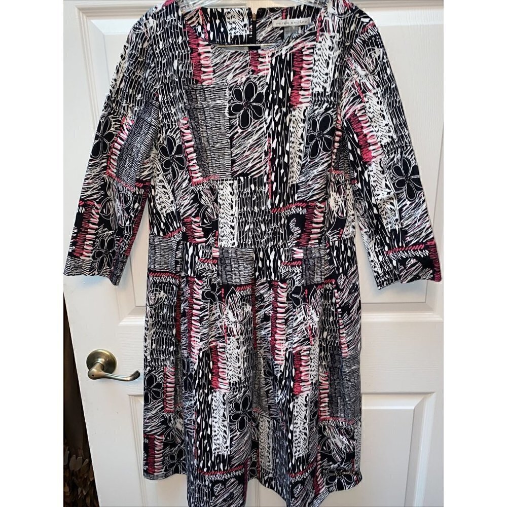 t PETER NYGARD multi color geometric 3/4 sleeve beautiful reg size dress 12 EUC!